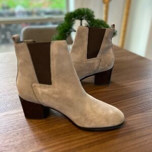 Pour la Victorie Boots size 8.5 new condition